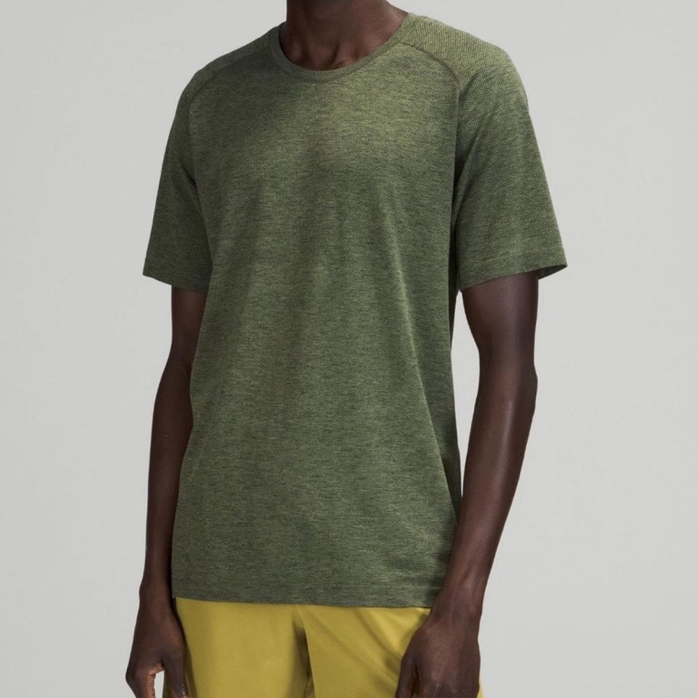 Lululemon metal vent tech short sleeve shirt, rainforest green/green size‎ M